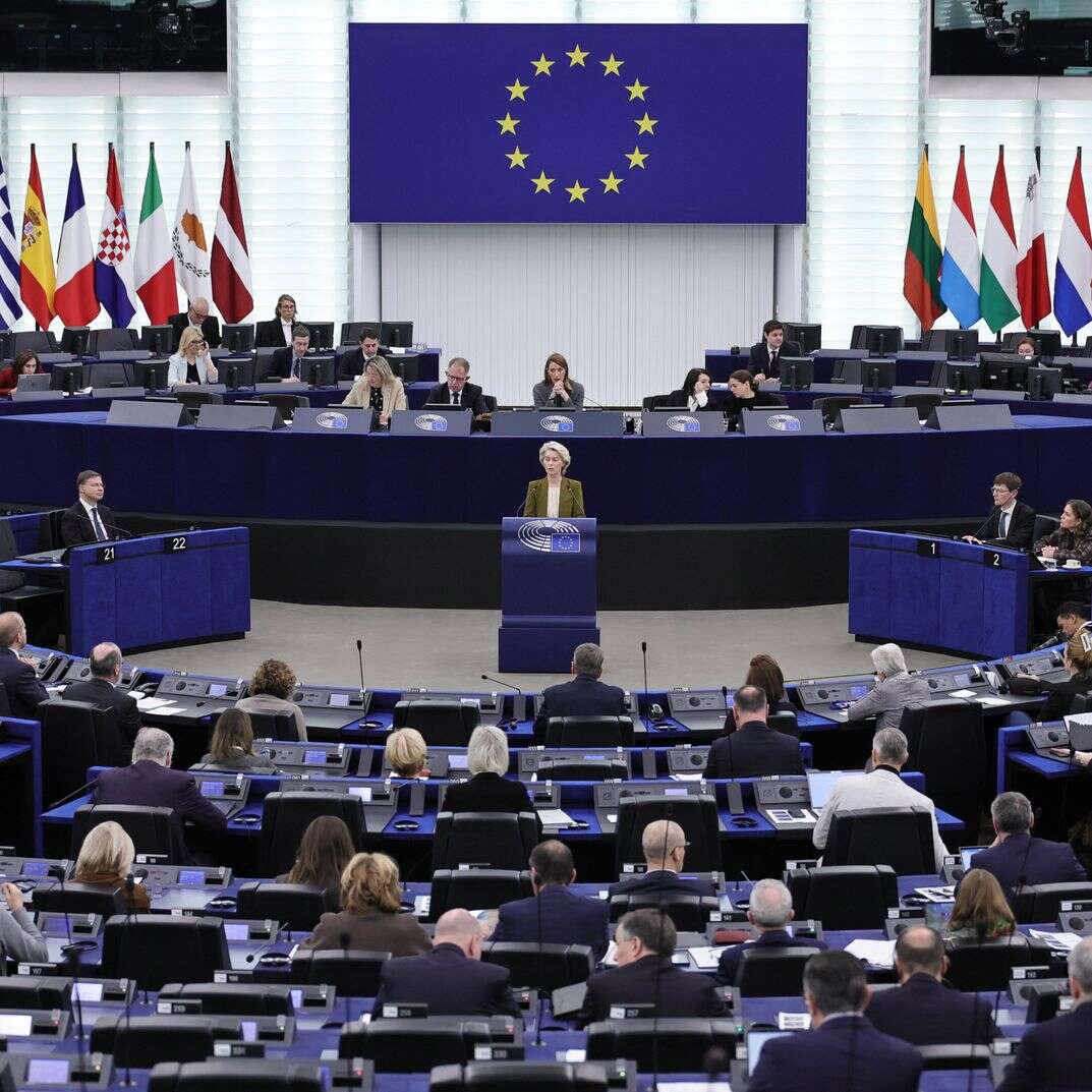 הפרלמנט האירופי | EPA/RONALD WITTEK הפרלמנט האירופי | EPA/RONALD WITTEK