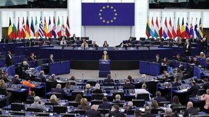 הפרלמנט האירופי | EPA/RONALD WITTEK
