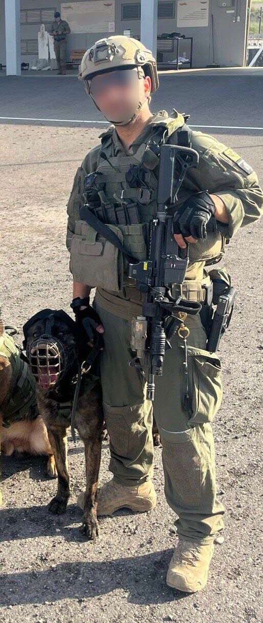 ל' וכלבו, לפני הפציעה | דובר צה״ל ל' וכלבו, לפני הפציעה | דובר צה״ל