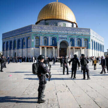 כוחות משטרה בהר הבית | ג'מאל עוואד - פלאש 90