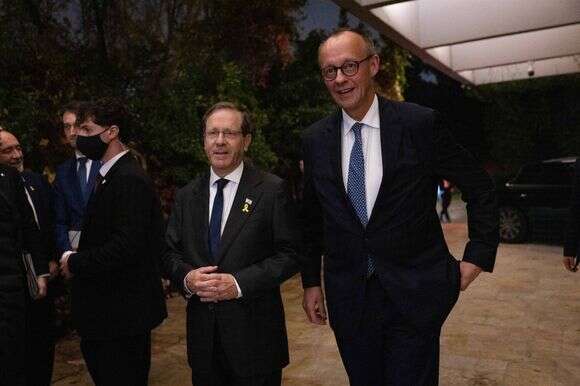 הרצוג ומרץ, אמש | Yonatan Sindel/Flash90 הרצוג ומרץ, אמש | Yonatan Sindel/Flash90