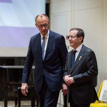 הרצוג ומרץ, אמש | Yonatan Sindel/Flash90 הרצוג ומרץ, אמש | Yonatan Sindel/Flash90