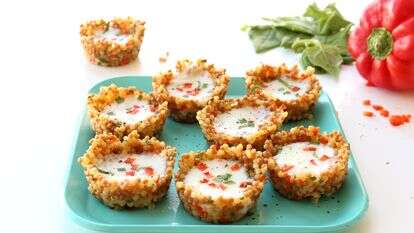 קעריות פתיתים במילוי מוצרלה | אפרת ליכנטשטט קעריות פתיתים במילוי מוצרלה | אפרת ליכנטשטט