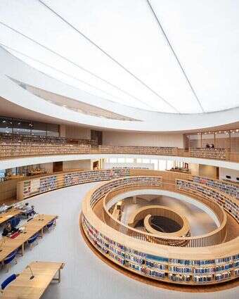 הספרייה הלאומית | סתיו צור הספרייה הלאומית | סתיו צור