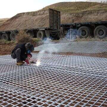 העבודות להקמת המכשול הביטחוני בגבול המזרחי | אגף דוברות וקשרי ציבור במשרד הביטחון