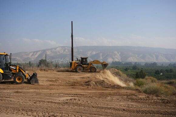 העבודות להקמת המכשול הביטחוני בגבול המזרחי | אגף דוברות וקשרי ציבור במשרד הביטחון העבודות להקמת המכשול הביטחוני בגבול המזרחי | אגף דוברות וקשרי ציבור במשרד הביטחון