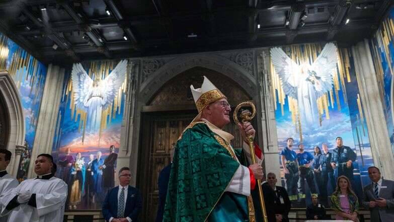 הקרדינל טימותי דולן, הארכיבישוף של ניו יורק | SPENCER PLATT / GETTY IMAGES NORTH AMERICA / Getty Images via AFP הקרדינל טימותי דולן, הארכיבישוף של ניו יורק | SPENCER PLATT / GETTY IMAGES NORTH AMERICA / Getty Images via AFP