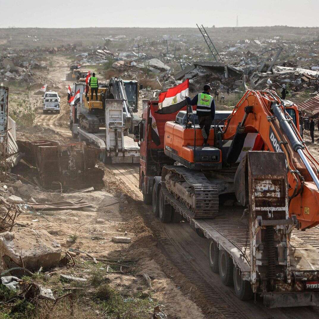 כלי הנדסה מצריים ברצועת עזה | AFP כלי הנדסה מצריים ברצועת עזה | AFP