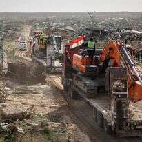 כלי הנדסה מצריים ברצועת עזה | AFP