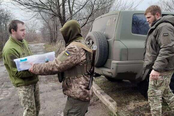 "סיירת חנוכה" בחזית המלחמה באוקראינה | פדרציית הקהילות היהודיות "סיירת חנוכה" בחזית המלחמה באוקראינה | פדרציית הקהילות היהודיות