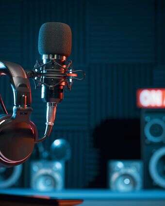 פודקאסט אילוסטרציה | שאטרסטוק