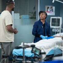 "יש הרבה התעניינות בעולם הרפואה". מתוך העונה הנוכחית, ה־,22 של "האנטומיה של גריי" | באדיבות יס