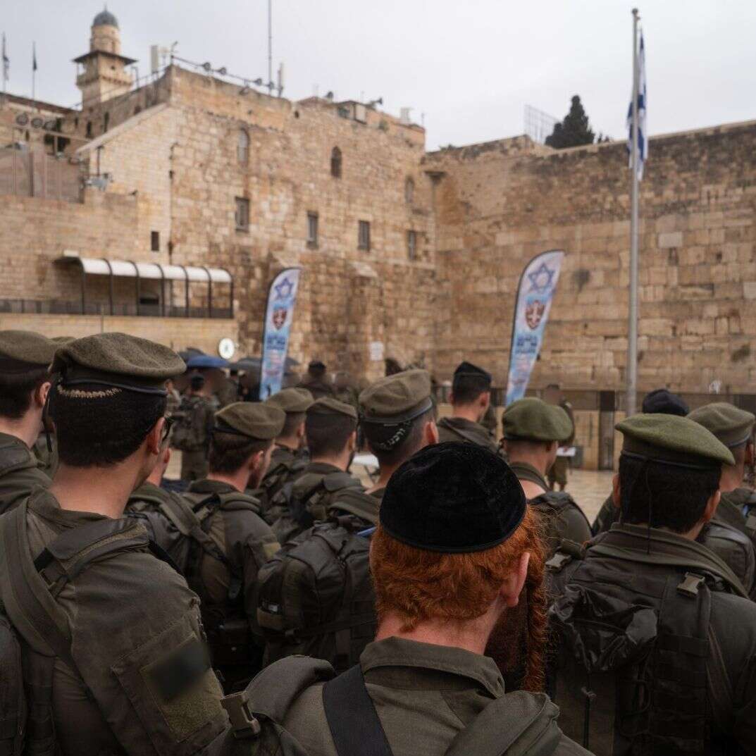 חיילי חטיבת החשמונאים בטקס | דובר צה"ל חיילי חטיבת החשמונאים בטקס | דובר צה"ל