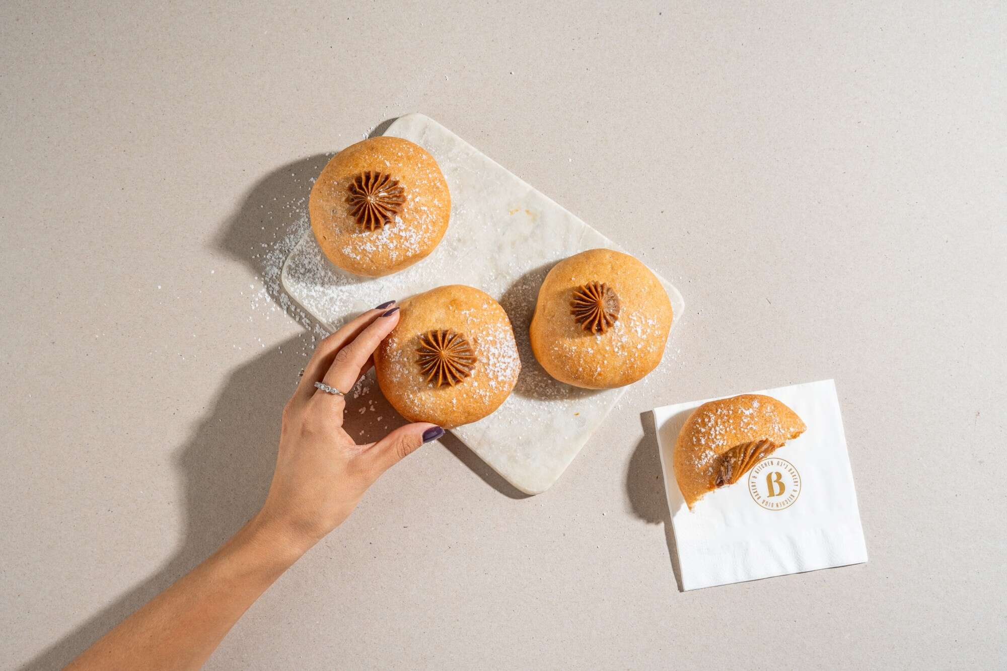 ביגה - סופגניות ללא גלוטן עם ריבת חלב | דוד מוציאל ביגה - סופגניות ללא גלוטן עם ריבת חלב | דוד מוציאל