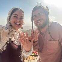 אביה לובר באירוסיה עם יהושע גילביץ | באדיבות המשפחה