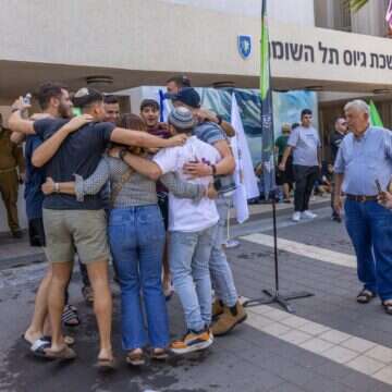 צעירים בבקו"ם, אפריל .2024 למצולמים אין קשר לנאמר בכתבה | יוסי אלוני, פלאש 90