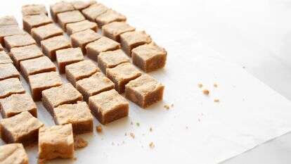 בלונדיז חמאת בוטנים בתבנית אחת | אפרת ליכטנשטט בלונדיז חמאת בוטנים בתבנית אחת | אפרת ליכטנשטט