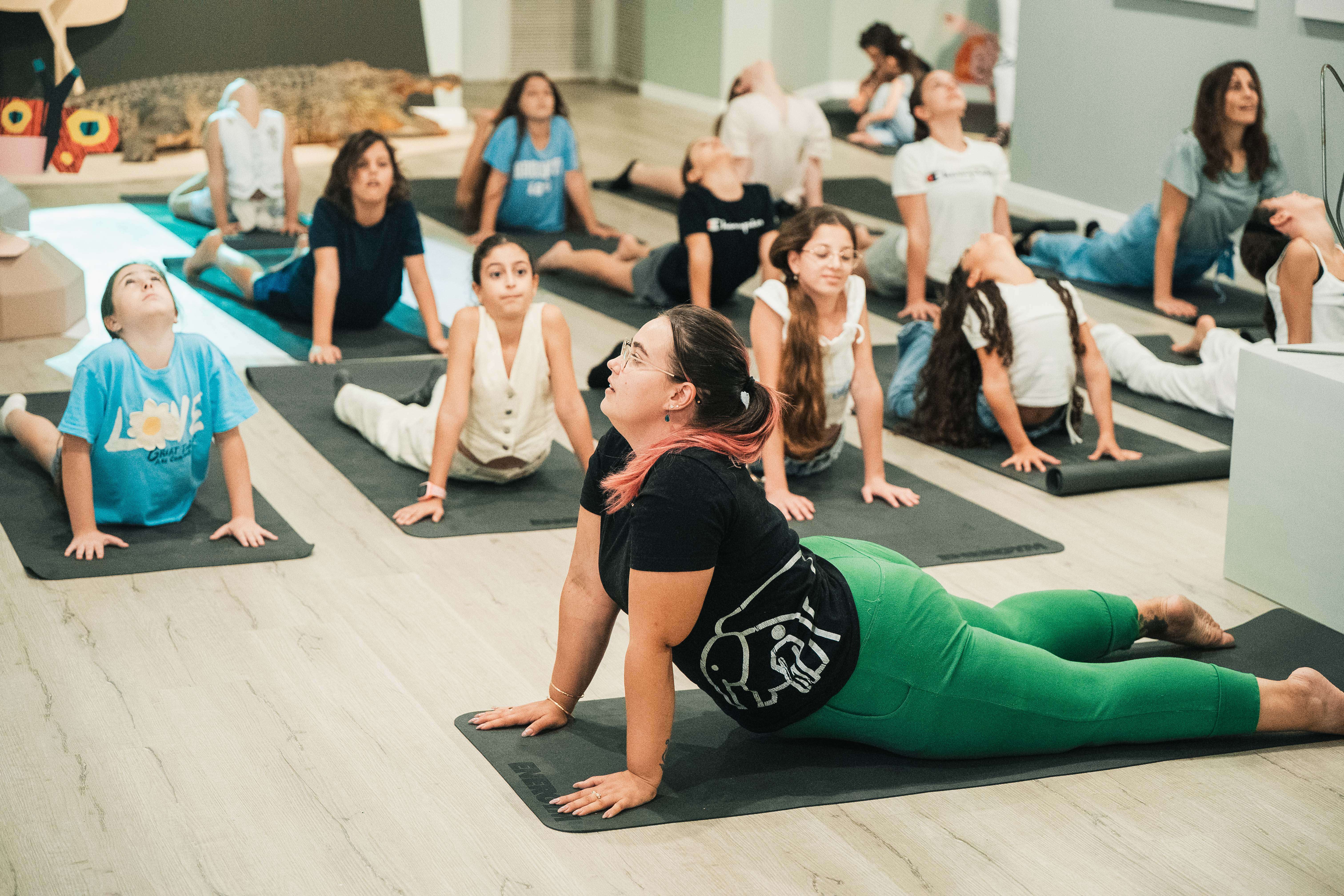 מוזיאון האדם וחי - תערוכת יוגה וחיות אחרות | נדב כהן מוזיאון האדם וחי - תערוכת יוגה וחיות אחרות | נדב כהן