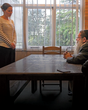 משלחת רבנים נשלחה לבדוק את כשרות הגיורים. | שאטרסטוק משלחת רבנים נשלחה לבדוק את כשרות הגיורים. | שאטרסטוק