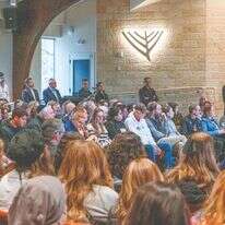 אירוע זיכרון לסרן עומר נאוטרה ז"ל בקהילה היהודית בלונג־איילנד, שבה נולד | AFP