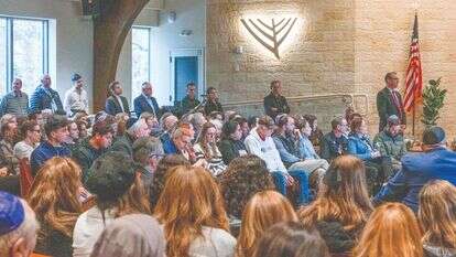 אירוע זיכרון לסרן עומר נאוטרה ז"ל בקהילה היהודית בלונג־איילנד, שבה נולד | AFP