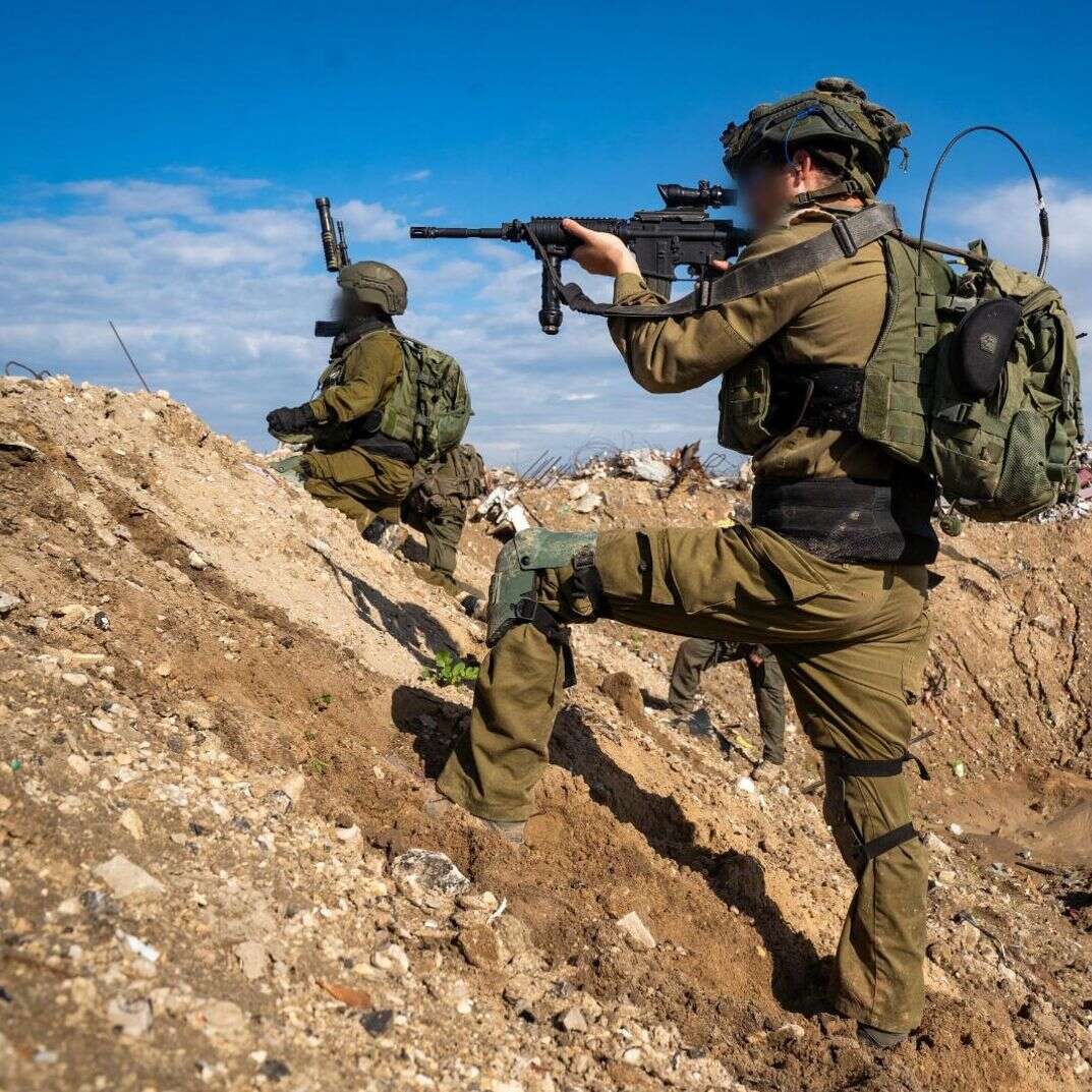 פעילות כוחות חטיבת כרמלי (2) במרחב הקו הצהוב בצפון רצועת עזה | דובר צה"ל פעילות כוחות חטיבת כרמלי (2) במרחב הקו הצהוב בצפון רצועת עזה | דובר צה"ל