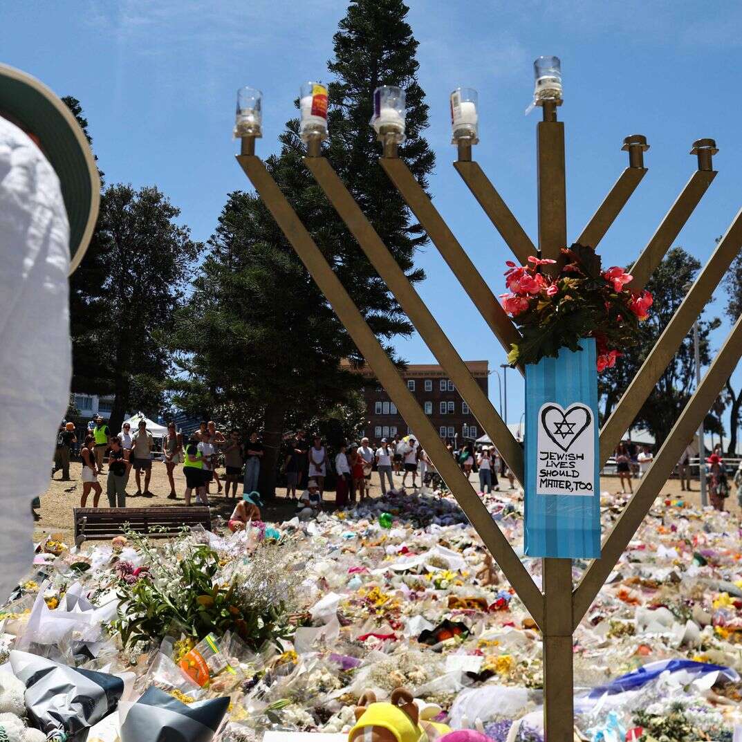 חנוכייה במקום הטבח בחוף בונדיי בסידני שבאוסטרליה, השבוע | איי.אף.פי