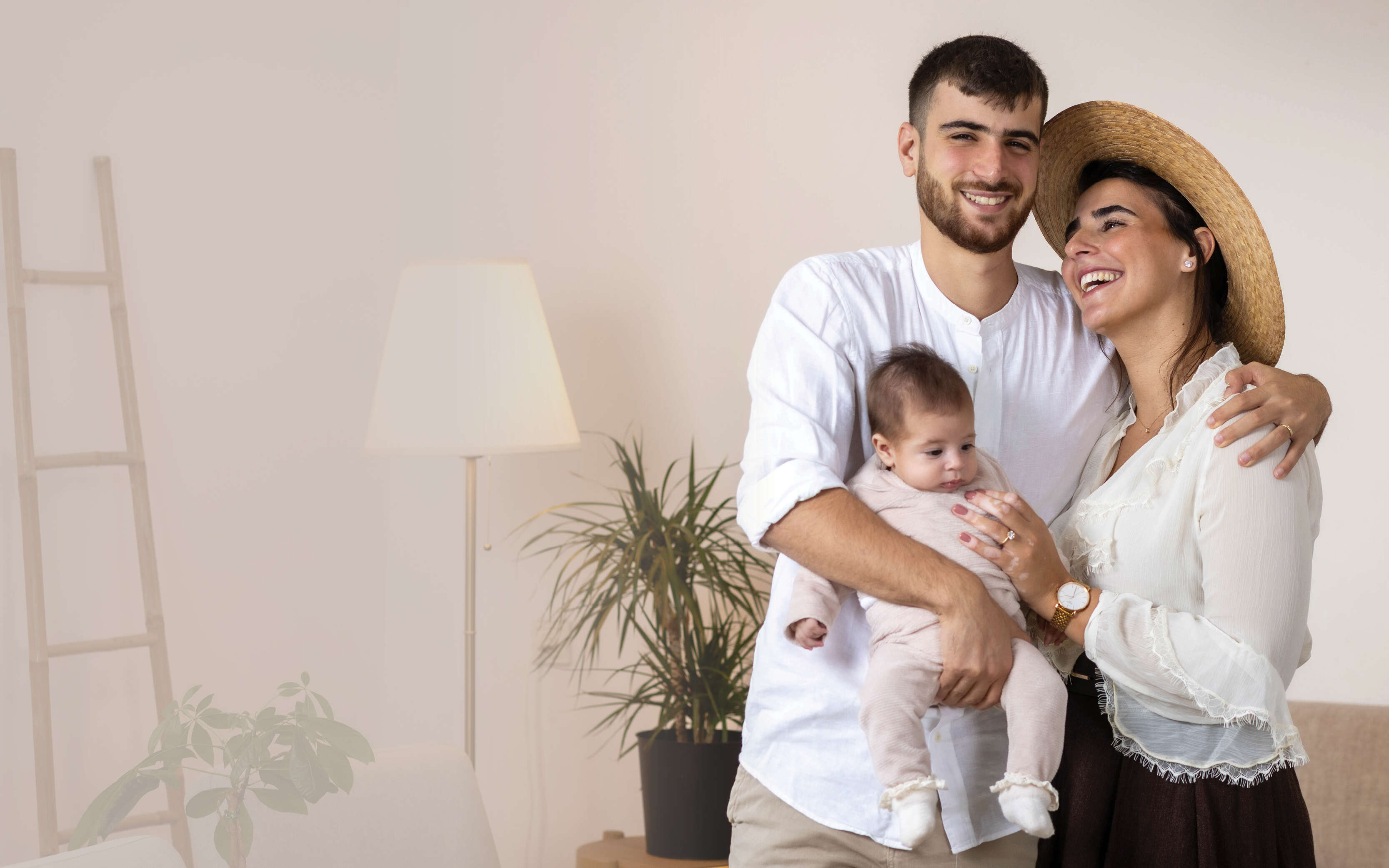 הרבה מן האור | אריק סולטן