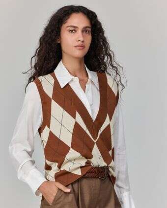 אפודות אומא - מחיר: ווסט 350 ש"ח | דור שרון אפודות אומא - מחיר: ווסט 350 ש"ח | דור שרון