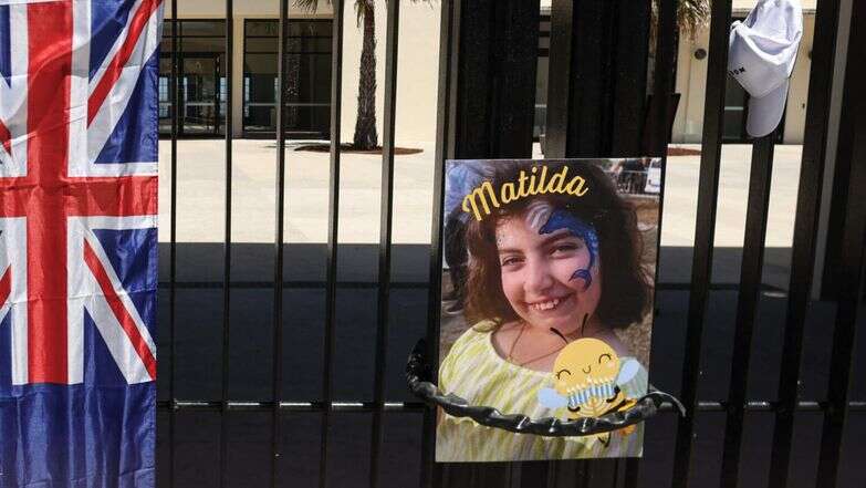 מטילדה בת ה-10, שנהרגה בפיגוע הירי בבונדי ביץ' ב-14 בדצמבר | דיוויד גריי / AFP מטילדה בת ה-10, שנהרגה בפיגוע הירי בבונדי ביץ' ב-14 בדצמבר | דיוויד גריי / AFP