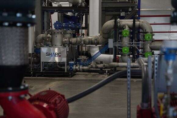 מערכת להשבת חום ממי שפכים פועלת במרכז הלאומי המערבי בדנוור | AP/בריטני פיטרסון