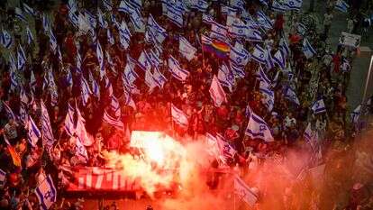 במתנגדי הרפורמה צריך להתחשב, ובחרדים לא? הפגנה נגד הרפורמה לתיקון מערכת המשפט, 2023 | אבשלום ששוני -  פלאש 90