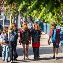 ילדים בדרך לבית ספר. אילוסטרציה | חיים גולדברג / פלאש 90
