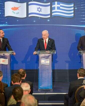 ראש הממשלה בנימין נתניהו, ראש ממשלת יוון קיריאקוס מיצוטאקיס ונשיא קפריסין ניקוס כריסטודולידיס בהצהרה משותפת בירושלים | מעיין טואף / לע״מ