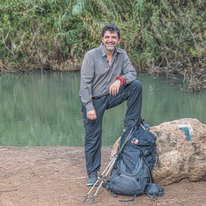 מוסיף והולך דף הבית | לירון מולדובן