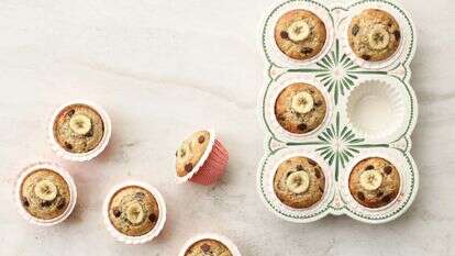 מאפינס בננות רכים, מהירים וטעימים – העוגה שתמיד מצליחה | אפרת ליכטנשטט