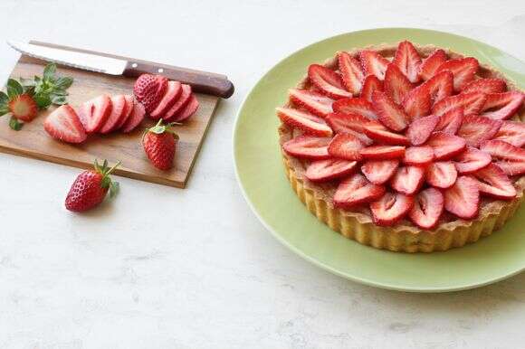 טארט תותים | אפרת ליכטנשטט טארט תותים | אפרת ליכטנשטט