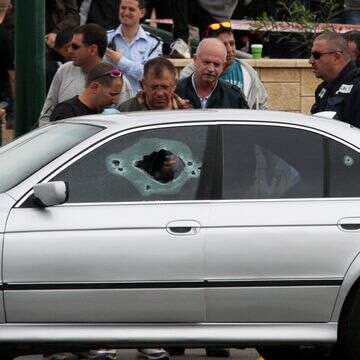 זירת הרצח של טאהר לאלה בת"א | רוני שוצר/FLASH90