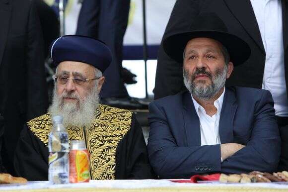 הבחירות הללו מנוהלות בשליטה מלאה של ש"ס, ובחירתו של הרב זבדיה נתפסת כעובדה מוגמרת | יעקב נעמי - פלאש 90 הבחירות הללו מנוהלות בשליטה מלאה של ש"ס, ובחירתו של הרב זבדיה נתפסת כעובדה מוגמרת | יעקב נעמי - פלאש 90