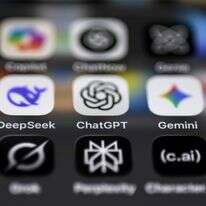 הסמלילים של אפליקציות ה-AI: Deepseek, Chatgpt, Gemini, grok, copilot, perplexity, character.ai | EPA