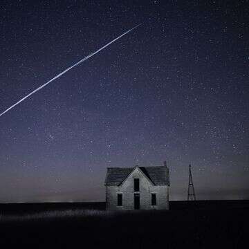 לוויין של חברת סטארלינק עובר מעל טקסס, 2021 | איי.פי