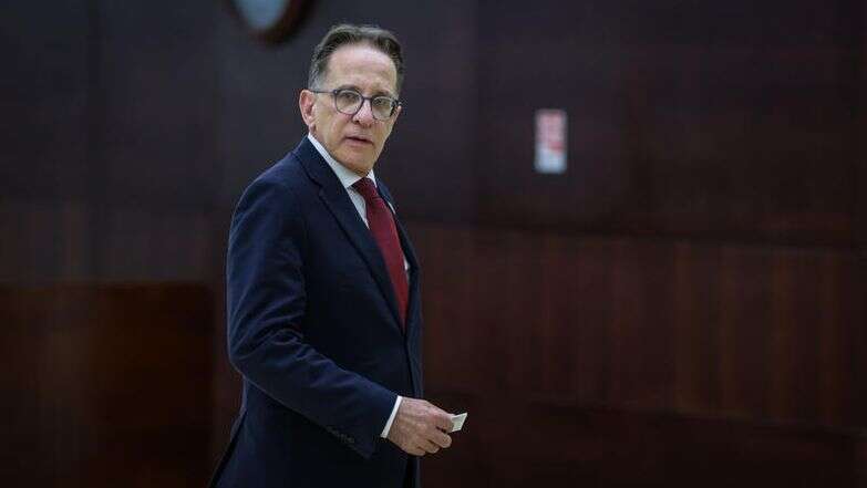 חיים גולדברג, פלאש 90 | צחי ברוורמן, ראש הסגל של ראש הממשלה, סמוך ללשכת נתניהו בכנסת