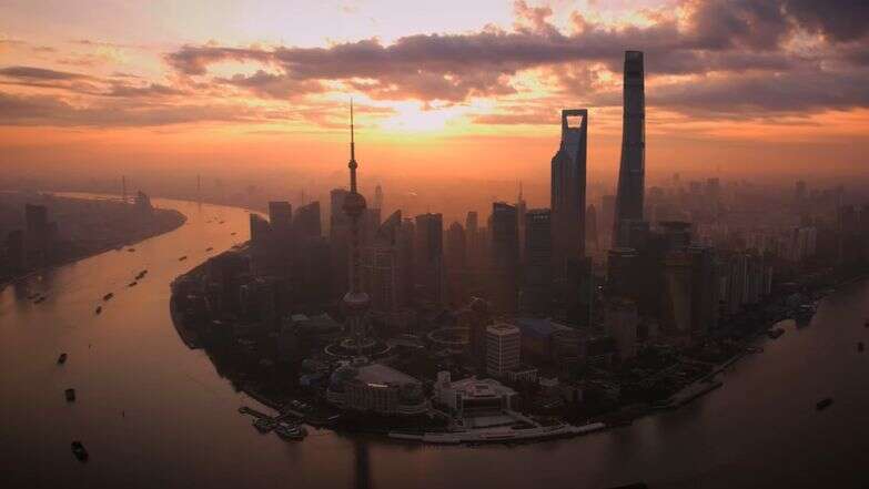 זריחה בשמי שנגחאי | יוטיוב