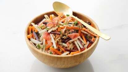 סלט השורשים האסיאתי שלא יורד מהשולחן | אפרת ליכטנשטט