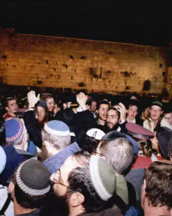 הקפות שערים בירושלים
בעשרה בטבת | מרים צחי