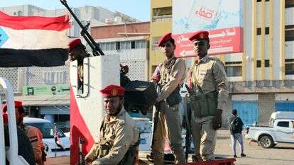 כוחות חמושים של מועצת המעבר הדרומית בעיר עדן | EPA