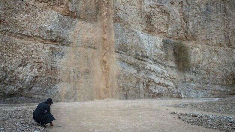 מפל מים ליד מערות קומראן, השבוע | חיים גולדברג, פלאש 90