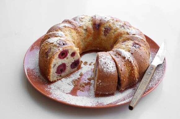 עוגת דובדבנים | אפרת ליכטנשטט