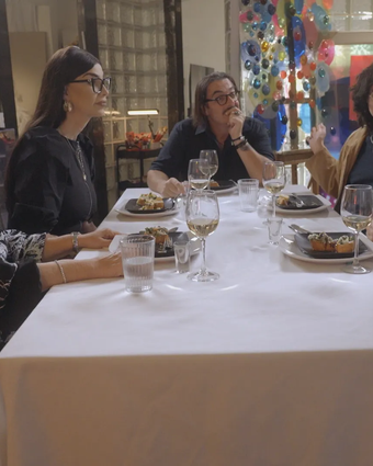 דיני הכשרות אינם מוסברים רק בנימוקים של היגיינה בריאות או כעניינים מאגיים. מתוך הסדרה "בואו אכול איתי" | באדיבות כאן ,11 ארמוזה הפקות