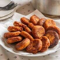 קציצות לחם | גיא אשכנזי, Agency Karela